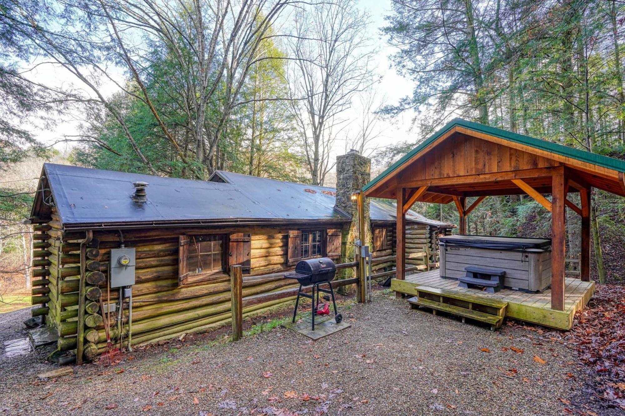 Russell Cabin ローガン エクステリア 写真